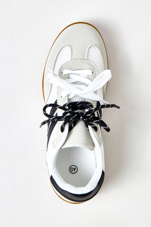 Balti tinklinio audinio sportiniai...