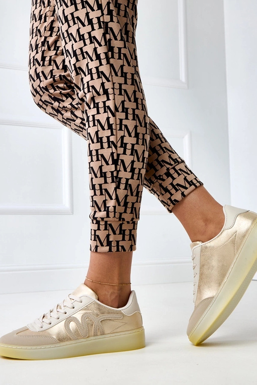 Smėlio spalvos sportiniai bateliai su...