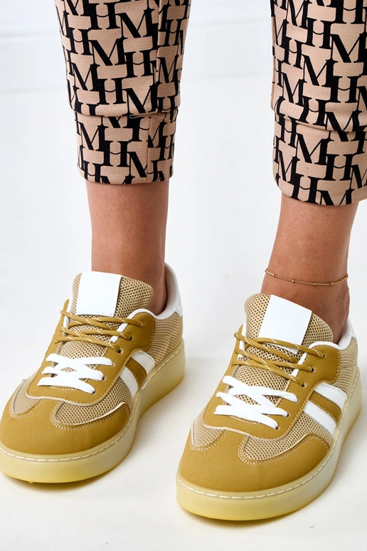 Geltoni tinkliniai sportbačiai su...