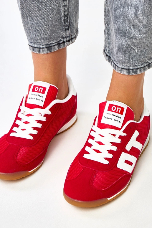 Raudoni sportiniai sportbačiai su...