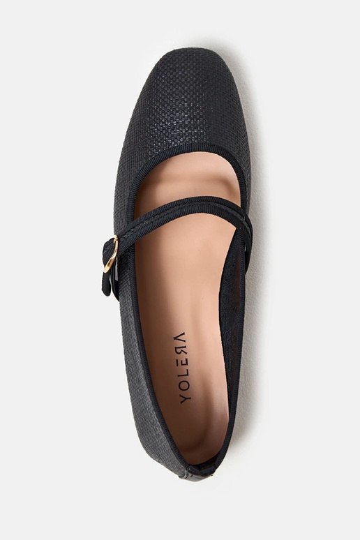 Juodos pintos balerinos su sagtele... Juodos pintos balerinos su sagtele...