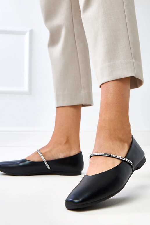 Juodos balerinos su dekoratyviniu... Juodos balerinos su dekoratyviniu...