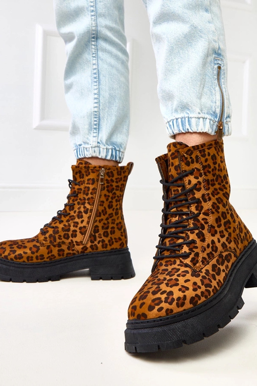 Rudi aulinukai su leopardo raštu, Espe