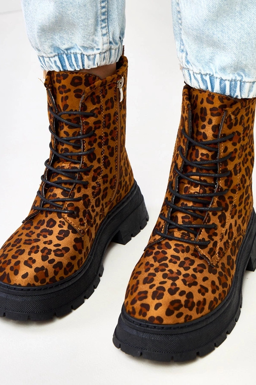 Rudi aulinukai su leopardo raštu, Espe