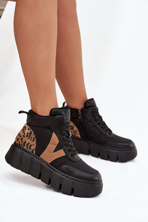 Oda Moteriški aulinukai su platforma pašiltinti Vinceza 66838 juodos spalvos