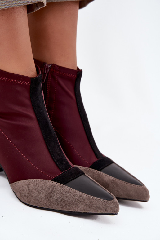 Moteriški aulinukai Ant didžiulio ašigalio Į Pilį bordo spalvos Delvane Moteriški aulinukai Ant didžiulio ašigalio Į Pilį bordo spalvos Delvane