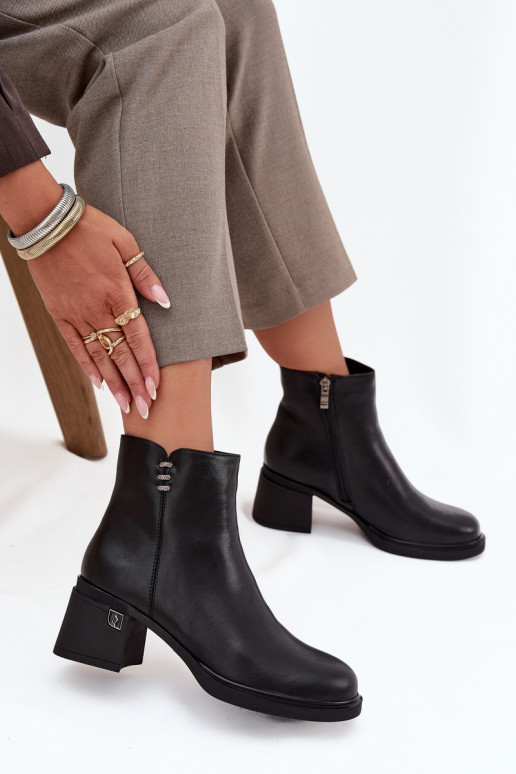 Oda pašiltinti Moteriški aulinukai Klocke Vinceza 91159 juodos spalvos