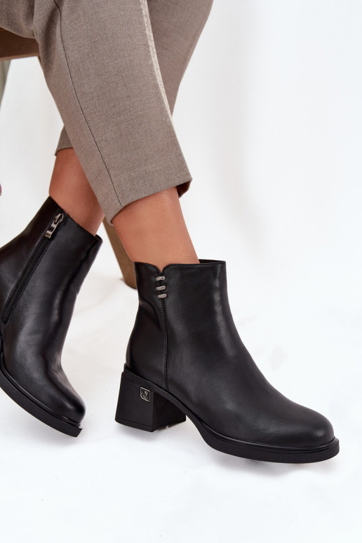 Oda pašiltinti Moteriški aulinukai Klocke Vinceza 91159 juodos spalvos