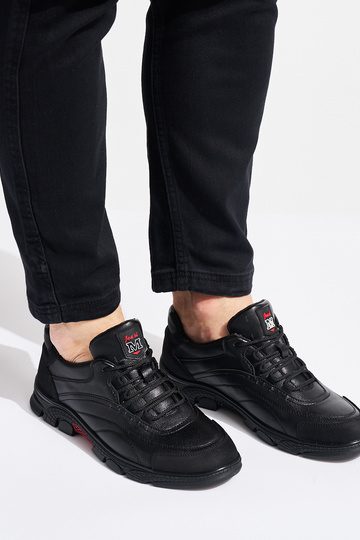 Juodos spalvos sportiniai...