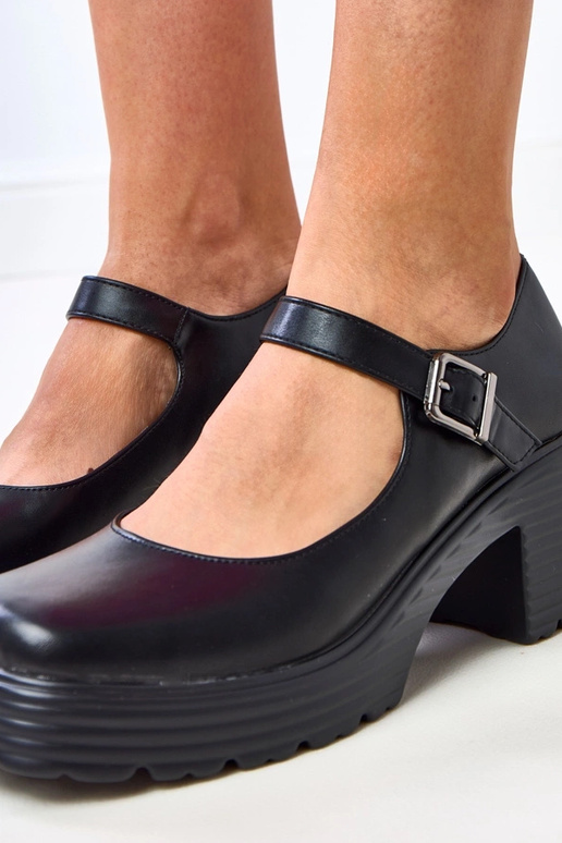 Juodi pusauliniai bateliai su...