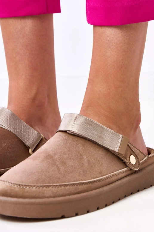 Rudos mulės su Miluska lipuku