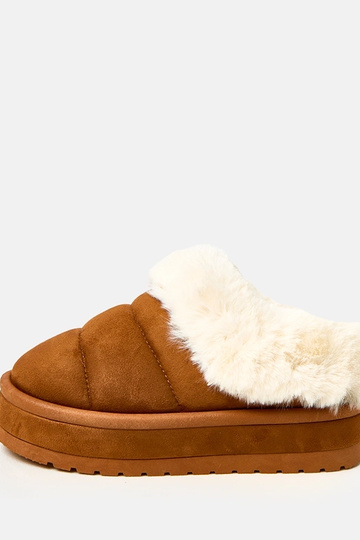 Rudi trumpi sniego batai...