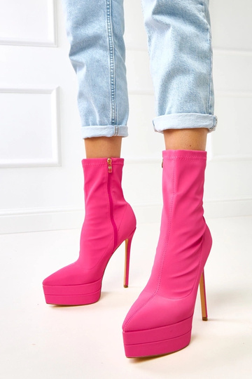 Rožiniai satininiai...