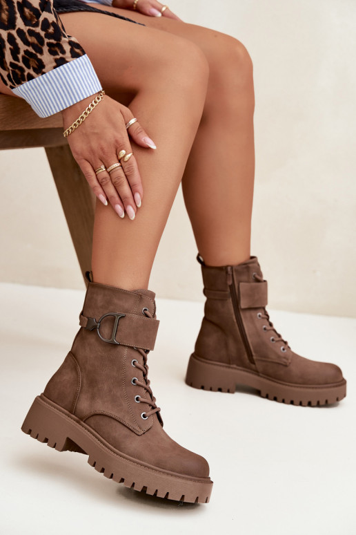 Darbiniai kulkšnies batai Moteriškassupašiltinti su dekoruotais kulnais smėlio spalvos Ulivine Darbiniai kulkšnies batai Moteriškassupašiltinti su dekoruotais kulnais smėlio spalvos Ulivine