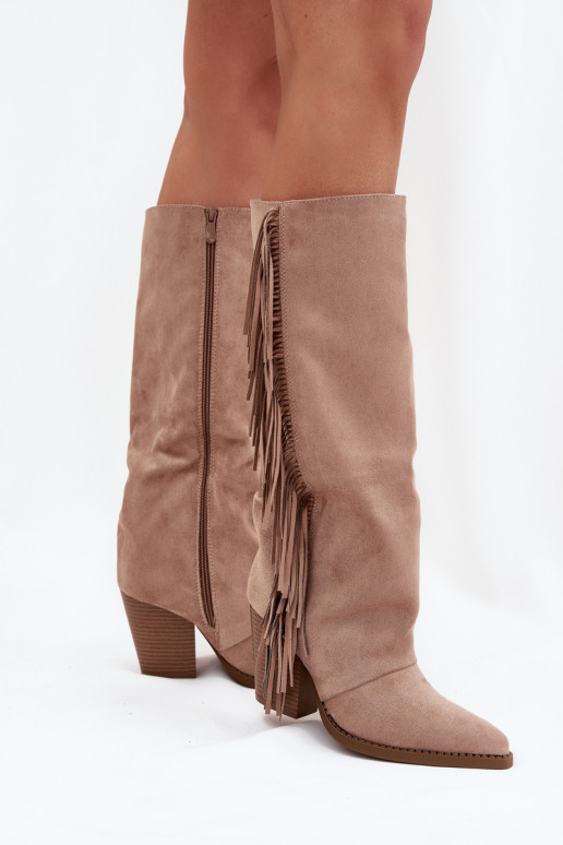 Kaubojiško stiliaus moteriški ilgaauliai batai su kutais ir kulniukais smėlio spalvos Tivara Kaubojiško stiliaus moteriški ilgaauliai batai su kutais ir kulniukais smėlio spalvos Tivara