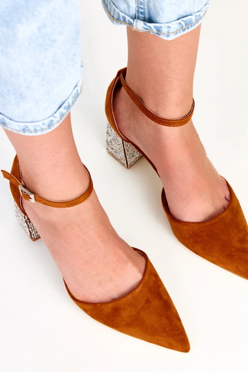 Rudi aukštakulniai ant... 2