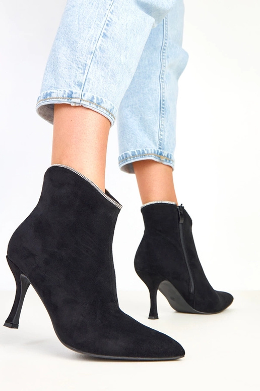 Juodi moteriški aulinukai su...