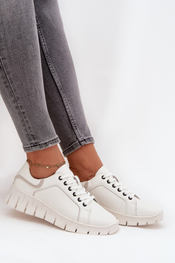 Odiniai batai moteriški su raišteliais Vinceza 41493 baltos spalvos