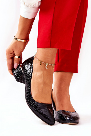 Oda su gyvatės odos imitacija Bateliai LeĮskis 3118 juodos spalvos