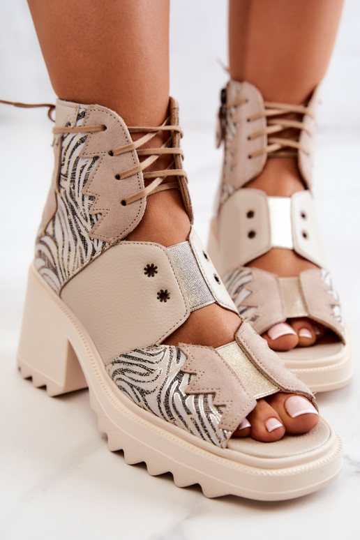 Oda Aulinukai su užtrauktukais Tai turiciejka 05321-04 smėlio spalvos Oda Aulinukai su užtrauktukais Tai turiciejka 05321-04 smėlio spalvos