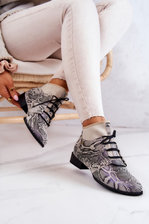 Moteriški aulinukai iš zomšos Avalynė su gyvatės odos imitacija Tai turiciejka 04744-03 smėlio spalvos Moteriški aulinukai iš zomšos Avalynė su gyvatės odos imitacija Tai turiciejka 04744-03 smėlio spalvos