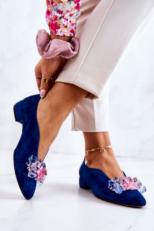 Elegantiško stiliaus iš zomšos batai su ornamentais tamsiai mėlynos spalvos McQueen Elegantiško stiliaus iš zomšos batai su ornamentais tamsiai mėlynos spalvos McQueen