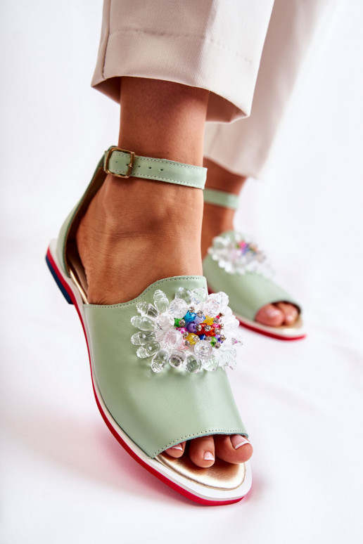 Moteriškas Oda sandalai su ornamentais žalios spalvos Nevassa