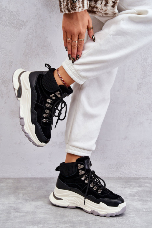 Moteriškas Aukštas sportiniai bateliai GOE KK2N4098 juodos spalvos Moteriškas Aukštas sportiniai bateliai GOE KK2N4098 juodos spalvos