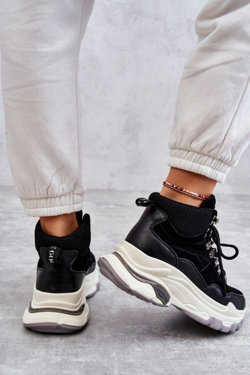 Moteriškas Aukštas sportiniai bateliai GOE KK2N4098 juodos spalvos Moteriškas Aukštas sportiniai bateliai GOE KK2N4098 juodos spalvos