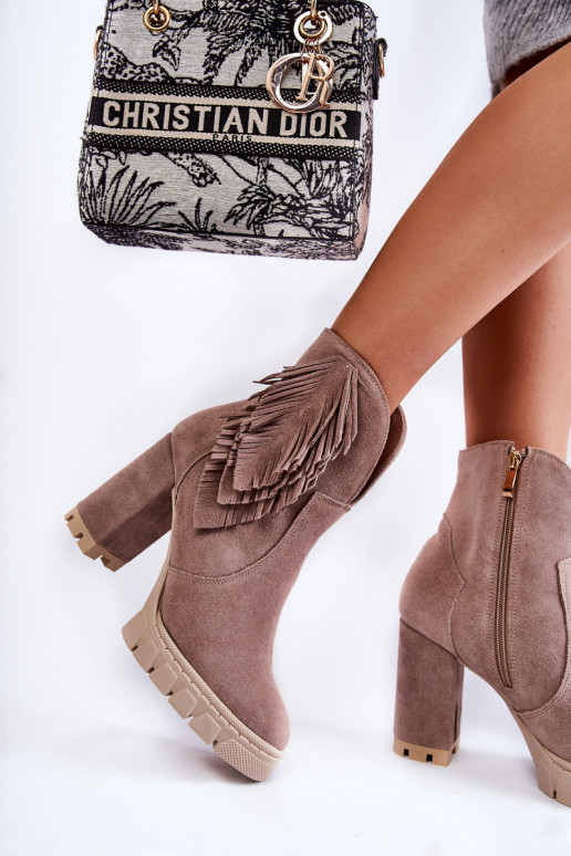 Zomšiniai batai su platforma LeĮskis Shoes 3251 kapučino spalvos Zomšiniai batai su platforma LeĮskis Shoes 3251 kapučino spalvos