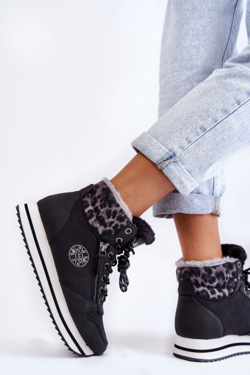 Moteriškas Aulinukai pašiltinti Lee Cooper LCJ-22-31-1448 juodos spalvos Moteriškas Aulinukai pašiltinti Lee Cooper LCJ-22-31-1448 juodos spalvos