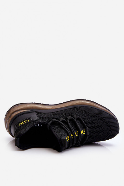 Įsispiriamo modelio Vyriški sportiniai bateliai GOE LL1N4024 juodos spalvos