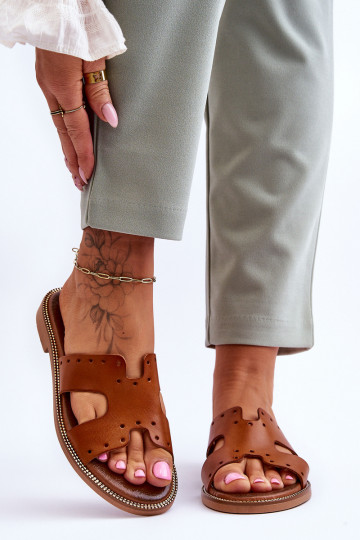 Zazoo 40326 Moteriškas Šlepetės Su dekoratyviniais išpjovomis rudos spalvos 2