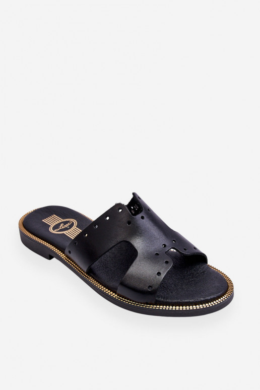 Zazoo 40326 Moteriškas Šlepetės Su dekoratyviniais išpjovomis juodos spalvos Zazoo 40326 Moteriškas Šlepetės Su dekoratyviniais išpjovomis juodos spalvos