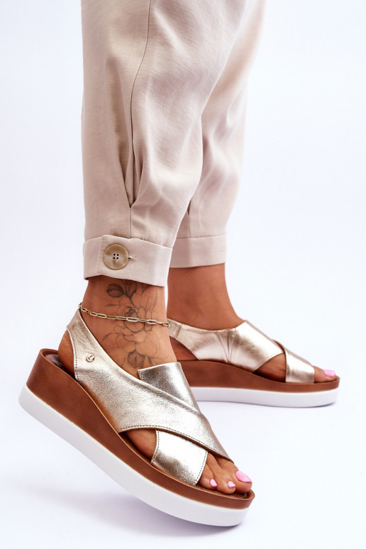 Oda Platforminės basutės aukso spalvos Morgan Oda Platforminės basutės aukso spalvos Morgan