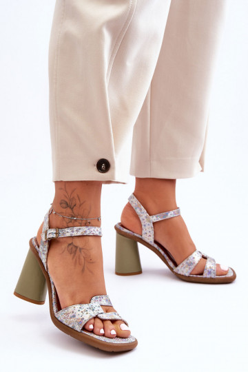 Moteriškos basutės su kulniukais Tai turiciejka 06029-24 Baltos-žalios spalvos