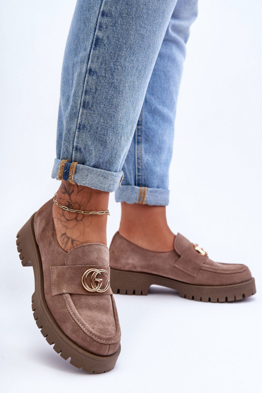 Moteriškas batai iš zomšos su ornamentais smėlio spalvos Rosefalls Moteriškas batai iš zomšos su ornamentais smėlio spalvos Rosefalls