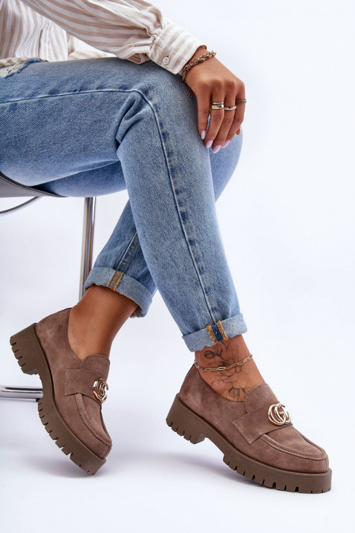 Moteriškas batai iš zomšos su ornamentais smėlio spalvos Rosefalls Moteriškas batai iš zomšos su ornamentais smėlio spalvos Rosefalls