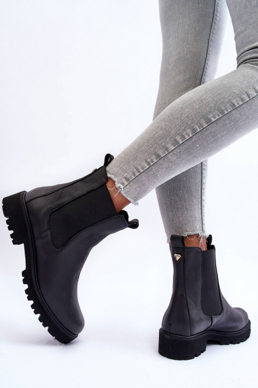 Oda stilingi aulinukai juodos spalvos Nicole 2672