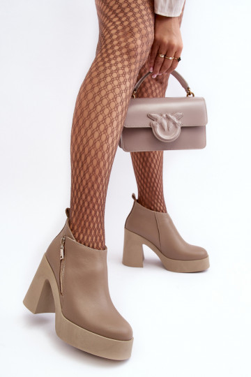 Moteriški aulinukai Ant didžiulio ašigalio su užtrauktukais 1755 Zazoo smėlio spalvos