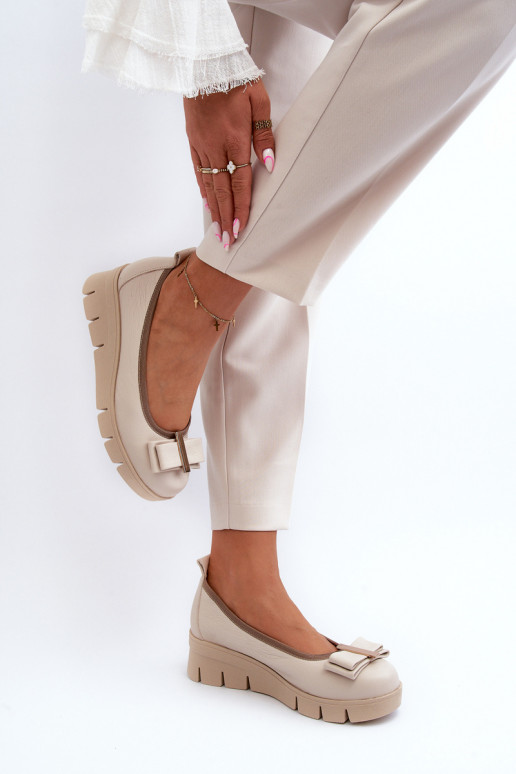 Balerinos Oda su platforma su ornamentais kreminės spalvos LeĮskis 3384 Balerinos Oda su platforma su ornamentais kreminės spalvos LeĮskis 3384