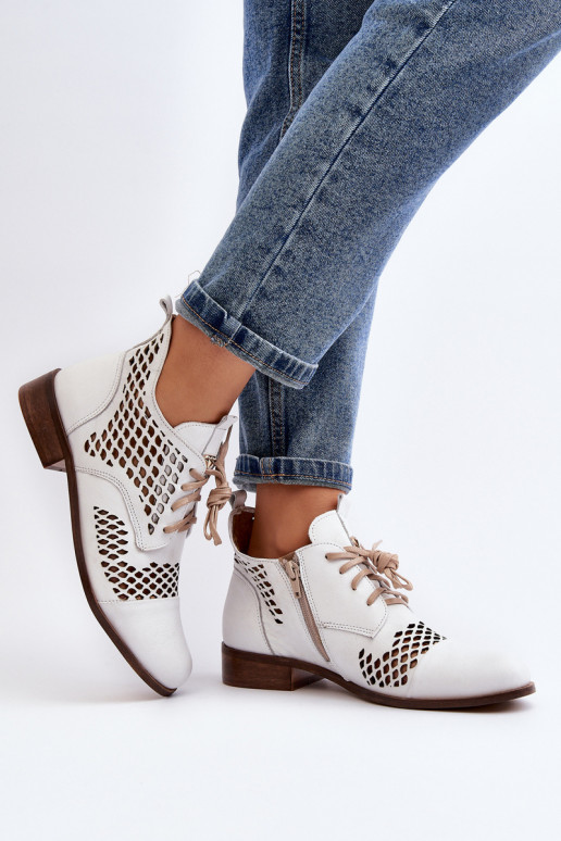 Zazoo 2704 Oda Ažūriniai aulinukai baltos spalvos Zazoo 2704 Oda Ažūriniai aulinukai baltos spalvos