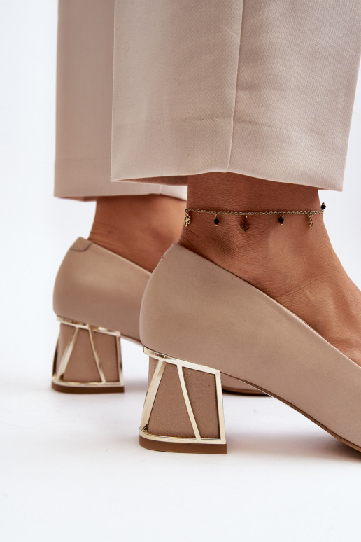 Elegantiško stiliaus Bateliai su ornamentais Laura Messi 2740 smėlio spalvos