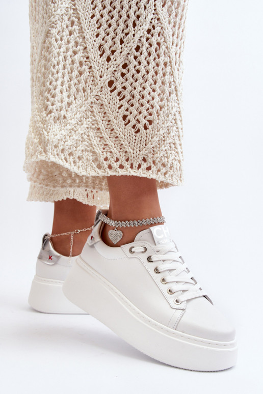 Oda Moteriškas Sneakers modelio batai Su apyranke CheBello 4406 baltos spalvos Oda Moteriškas Sneakers modelio batai Su apyranke CheBello 4406 baltos spalvos