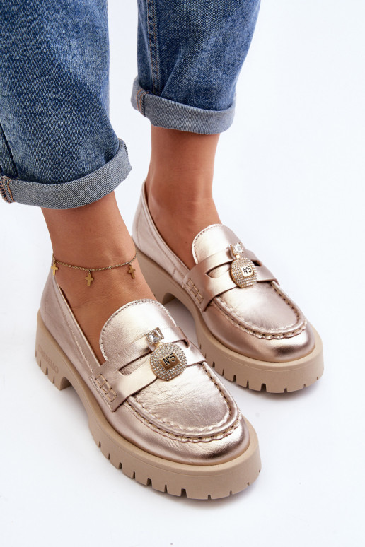 Oda batai Mokasinai su ornamentais CheBello 4291 aukso spalvos Oda batai Mokasinai su ornamentais CheBello 4291 aukso spalvos