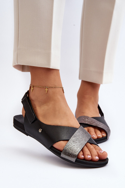 Zazoo 40141 Moteriškos basutės su lipniais užsegimais juodos spalvos Zazoo 40141 Moteriškos basutės su lipniais užsegimais juodos spalvos