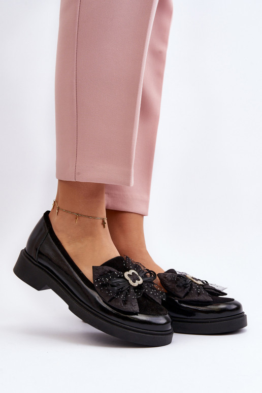 Moteriškas Lakuoti mokasinai su kaspinais Laura Messi 2786 juodos spalvos Moteriškas Lakuoti mokasinai su kaspinais Laura Messi 2786 juodos spalvos