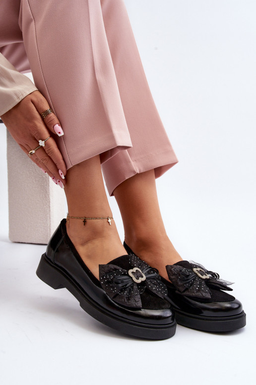 Moteriškas Lakuoti mokasinai su kaspinais Laura Messi 2786 juodos spalvos Moteriškas Lakuoti mokasinai su kaspinais Laura Messi 2786 juodos spalvos
