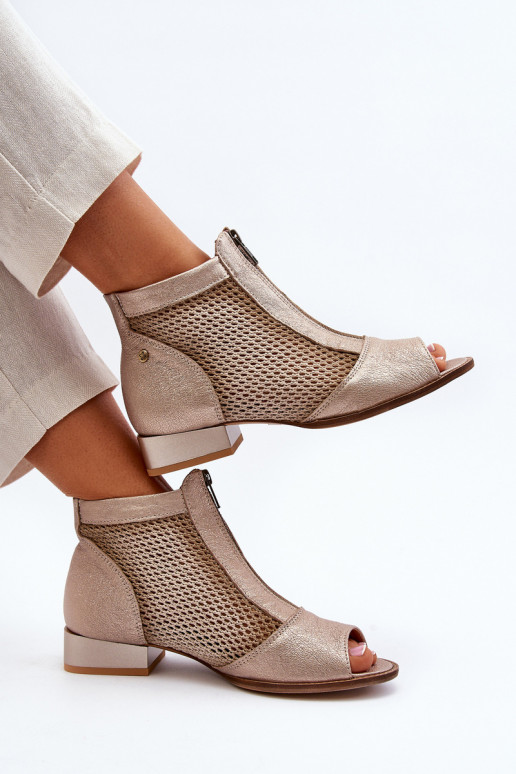 Oda Moteriški aulinukai su plačiais kulniukaissuOdkrytymi Palcami Tai turiciejka 06413-25 aukso spalvos Oda Moteriški aulinukai su plačiais kulniukaissuOdkrytymi Palcami Tai turiciejka 06413-25 aukso spalvos