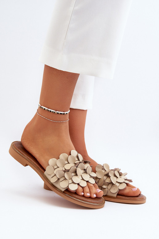 Zazoo 40381 Moteriškas Odinės šlepetės su plačiais kulniukais smėlio spalvos Zazoo 40381 Moteriškas Odinės šlepetės su plačiais kulniukais smėlio spalvos